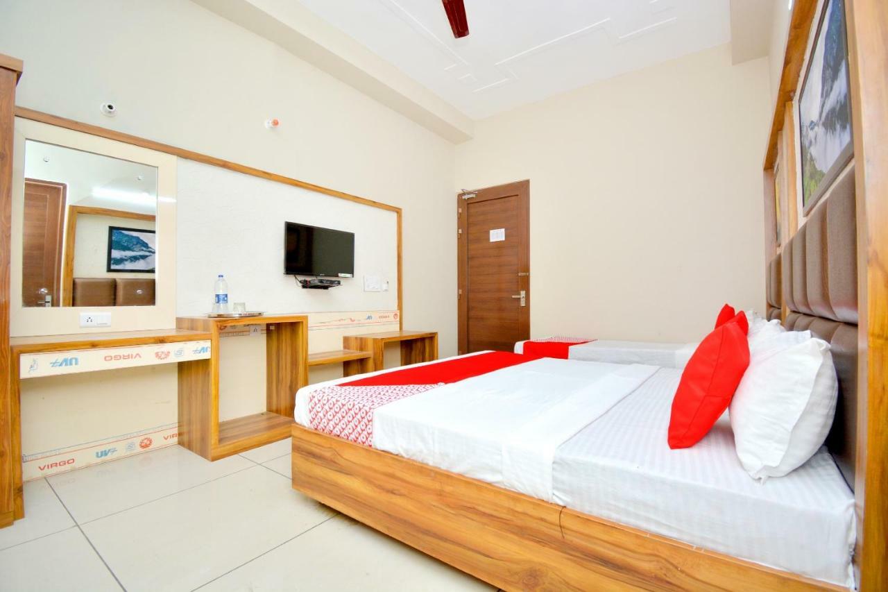 Hotel Oyo 40699 Grand Sokhi Tarn Taran Exteriér fotografie